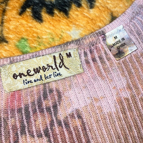 Y2K Long Sleeve - Picture 5 of 5